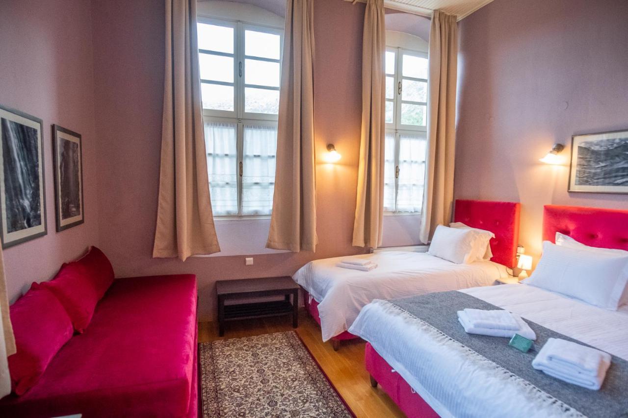 The Old School Boutique Hotel Syrrako Exterior photo